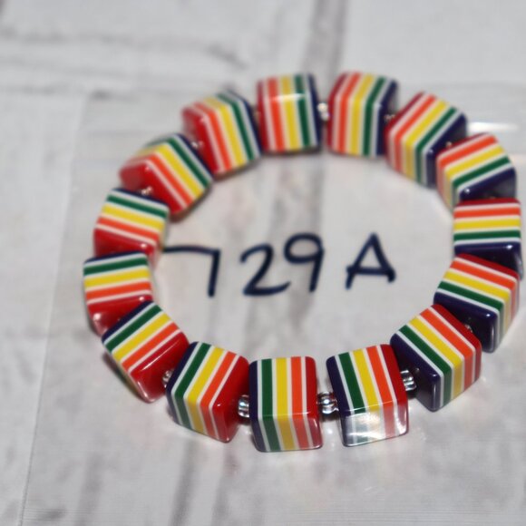 NWOT Rainbow Chunky statement bracelet 7" - Picture 3 of 5